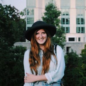 Meet your Posher, Madeleine